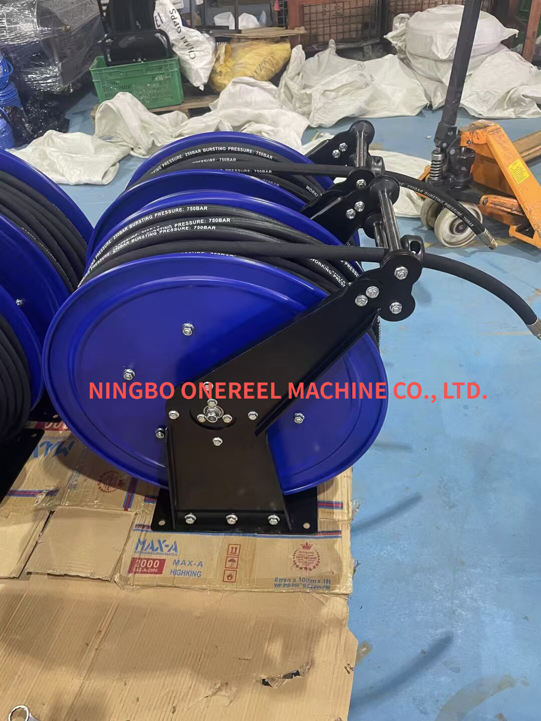 Rugged Hose Reels (4) Rugged Hose Reels (4)