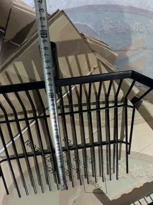 Stable Horse Hay Fork with Flat Head for Picking Hay