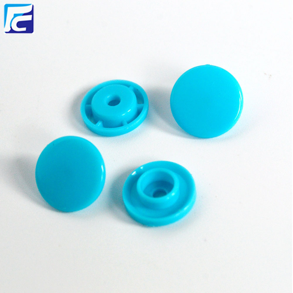 Custom Biểu tượng nhựa Snap Fastener cho trẻ em Quần áo