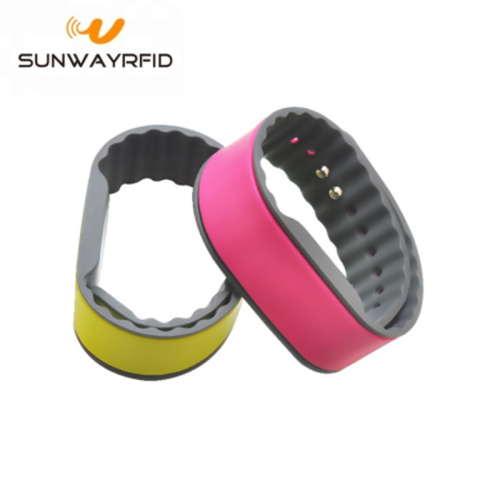 2 colors customized silicone rfid wristband for fairs