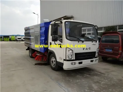 FAC 8000L Street Cleaning Vacuum Trucks