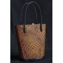 Bolso de lujo de seda marrón bordado no patrimonial