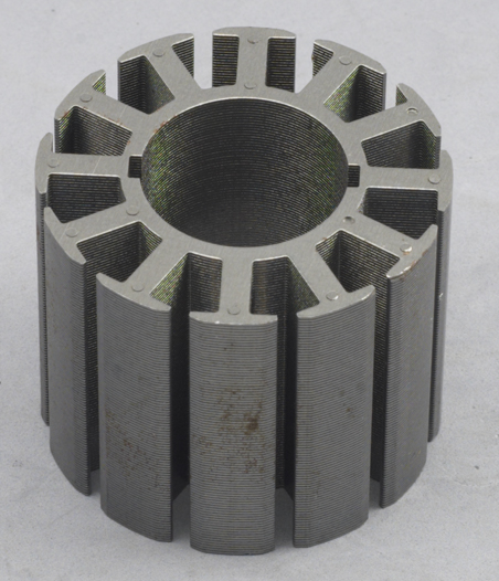 Статар і ротар рухавіка з паветраным астуджэннем