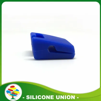 Hot-sale Silicone Spoon Holder Pot Lid Clip