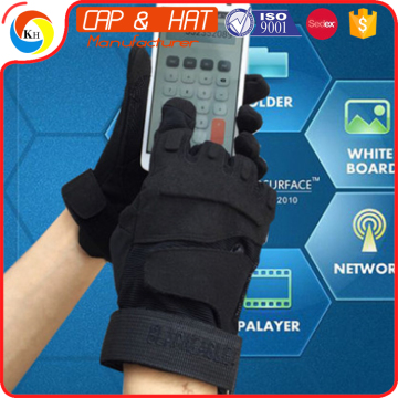 Wholesale low price high quality customized touch screen gloves custom logo low pair