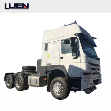 SINOTRUK Towing Truck with Luxurious Interior and Air Conditioner