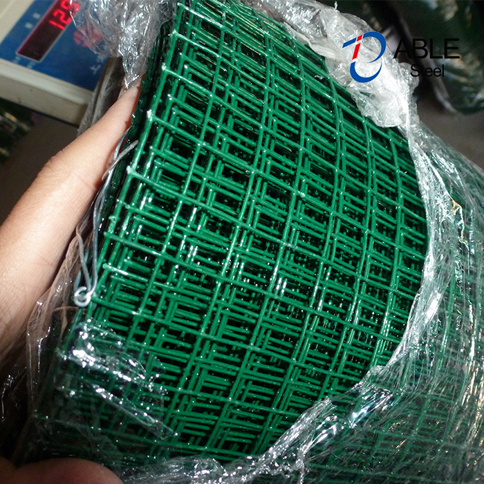 Green PVC Coated Welded Hardware Cloth For Poultry