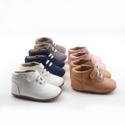 Moda Handizkako Stepping Stones Baby Boots