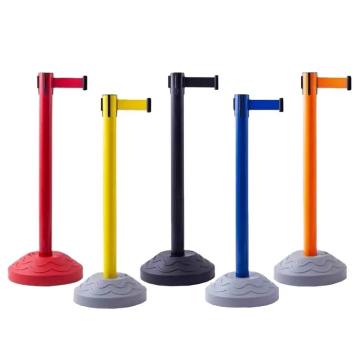 Water-Filled Retractable Belt Barrier for Crowd Control