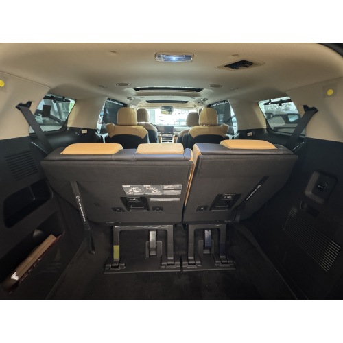 Kia Carnival van for sale