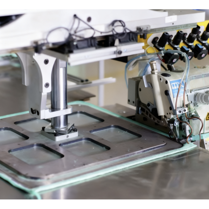 چرخ خیاطی حوله ای روی لبه اتوماتیک