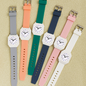 Kids Sports Waterproof Analog Quartz Watch for Boys and Girls