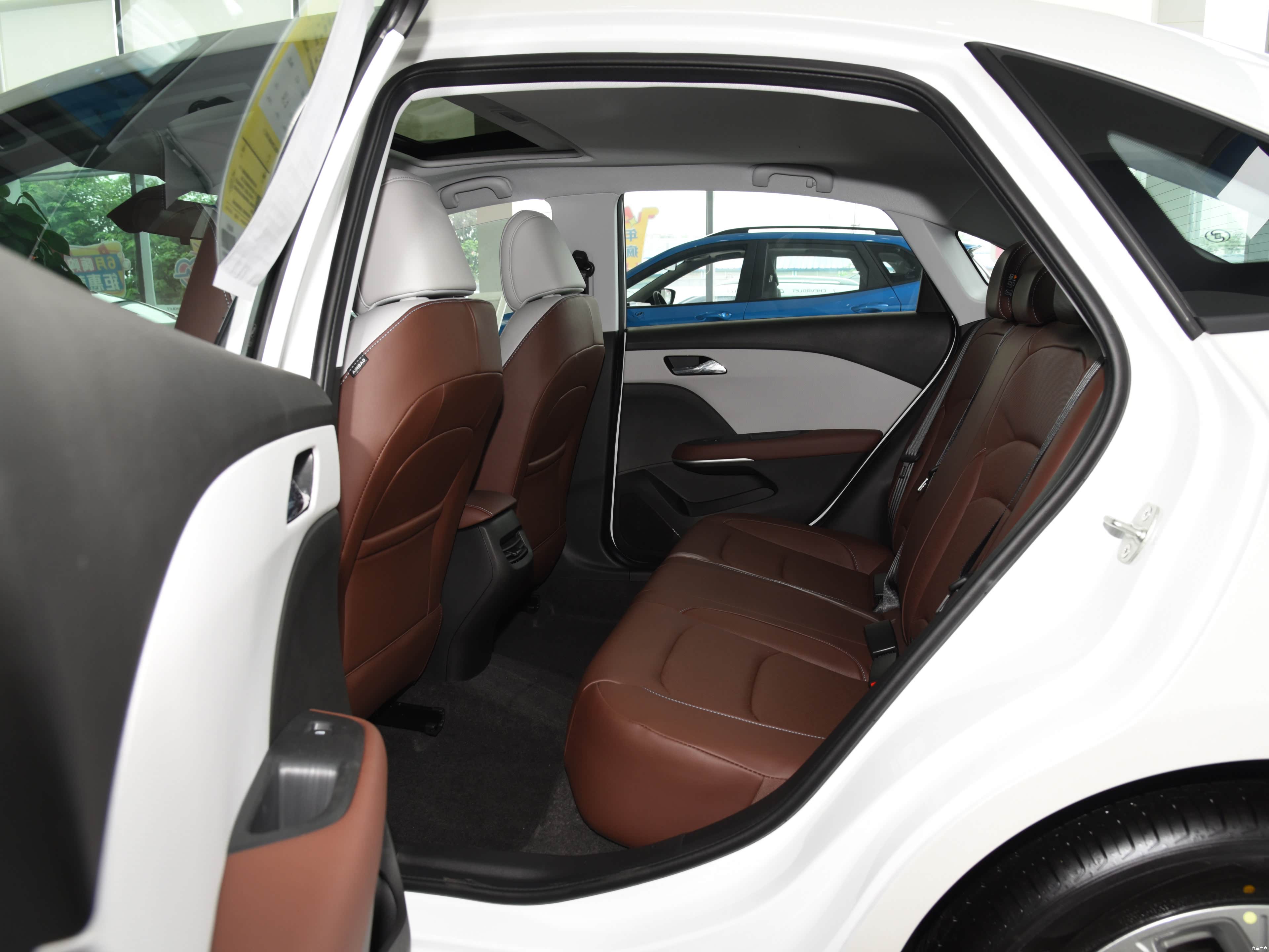 2024 Chevrolet Monza 1.5L Compact Sedans