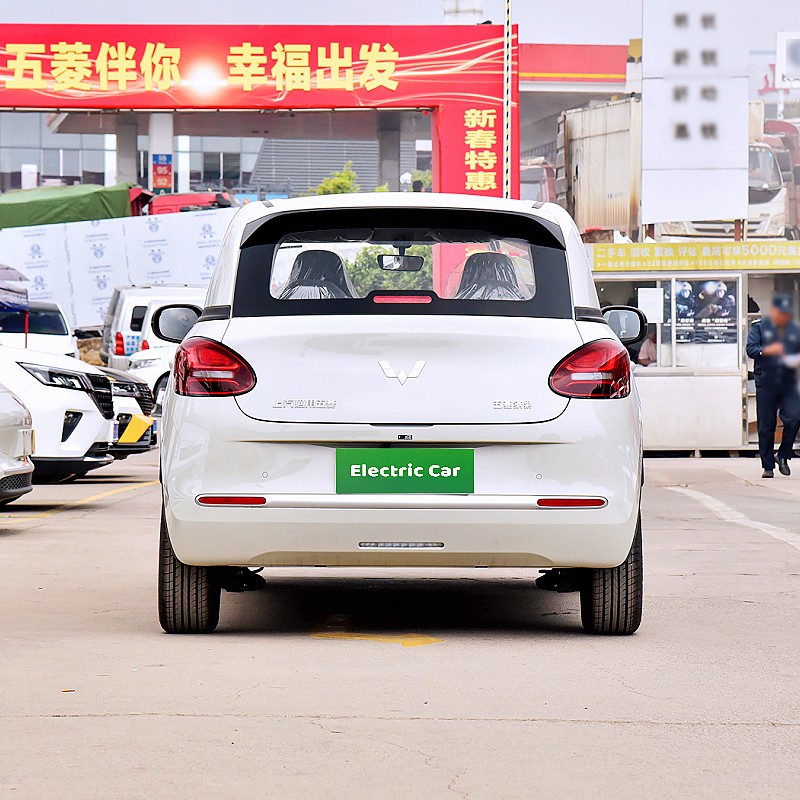 Small pure electric hatchback wuling bingo