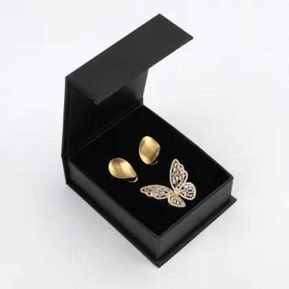 Black Magnetic Closure Gift Box - Fast Service Cardboard Jewelry Packaging Box