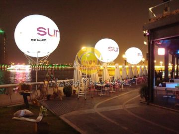 White Durable Attractive Round Shape Inflatable Lighting Balloon For Outdoor Advertising