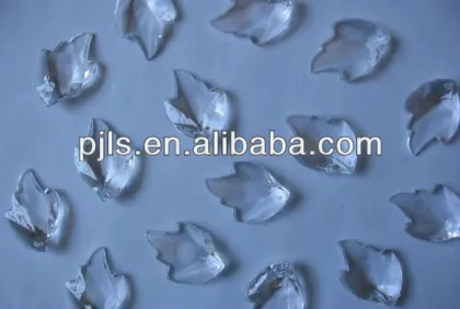 crystal The maple leaf