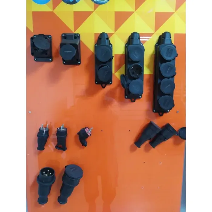 Socket Karet Hitam Murah untuk Industri