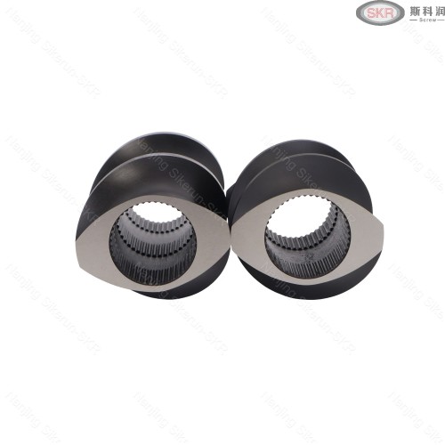 Extruder screws made of black oxide film (blackened threaded blocks)