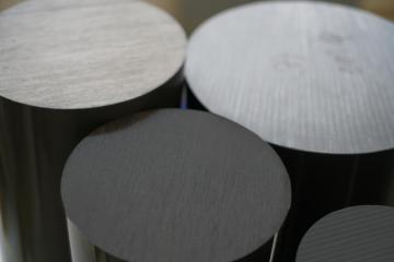 Grey Color and White Color PVC Rod