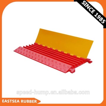 Hot Sell 5 Channel Flexible PU Plastic Assemble Cable Protector