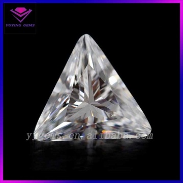 Shinning Cubic Zirconia Triangle Shape CZ White Brilliant Cut Gemstone Zircon