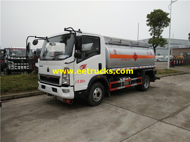 Oil Refill Tank Truck