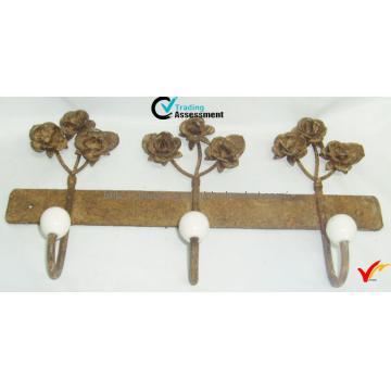 Retro metal wall decorative hook with flower