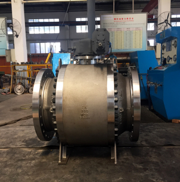 3PCS Cast Steel Body Trunnion Mounted Ball Valve