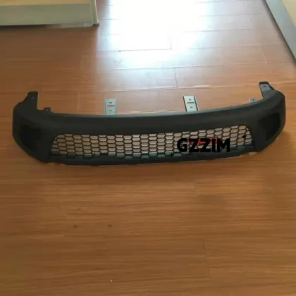 HILUX REVO 2015 Middle Grille