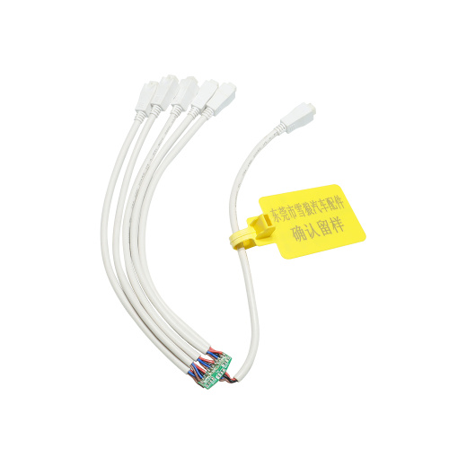 Molex da uno a cinque tappi resistenti al freddo adattatore
