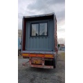 Dwupiętrowy nowoczesny dom kontenerowy