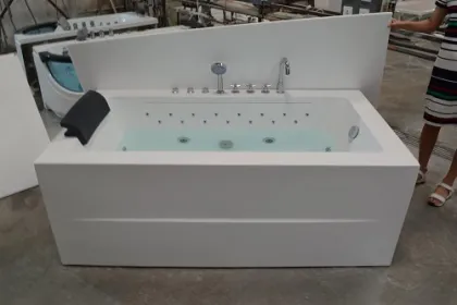 Waterfall Led Lighting Whirlpool Acrylic Massage Bathtub