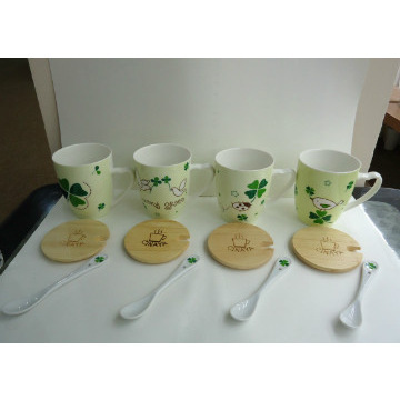 lovely pictures ceramic mugs with spoon and bamboo lid