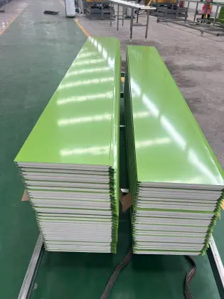 Green Flat Insulation Board Metal Exterior Wall Panel Polyurethane Core Panels