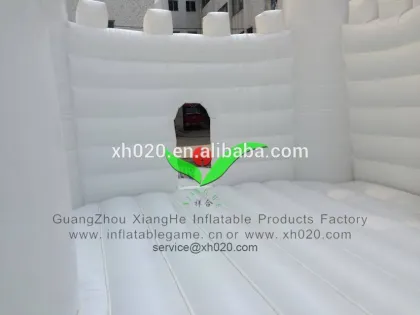 Commercial kids & Adult playground PVC Tarpaulin giant white castle