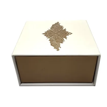 Luxury Brand Clothing Boxes With Ribbon