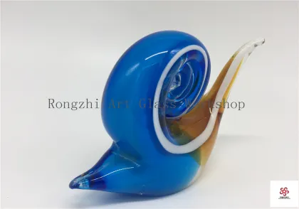 Beautiful Snail Glass Sculpture