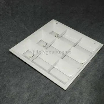 Fluorescent Light Fixture 3x36w