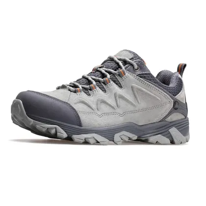 Customized Breathable Hiking Shoes for Men and Women