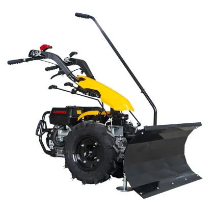 High Quality Snow Removal Machine: Snow Thrower Snowplow Equipment