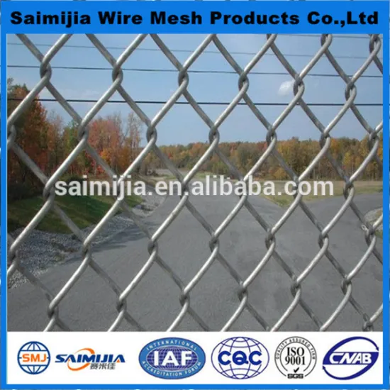 Weaving concise chain link fence for the road green belt protection