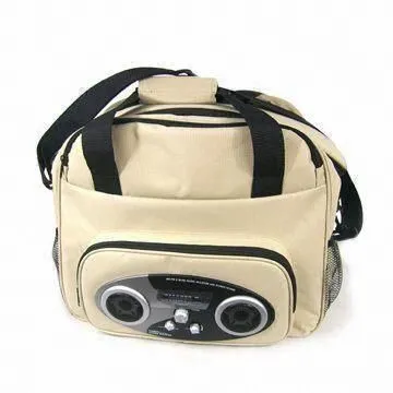 Picnic Cooler Bag with Radio/Speaker for MP3/MP4 Players, Made of 600D Polyester