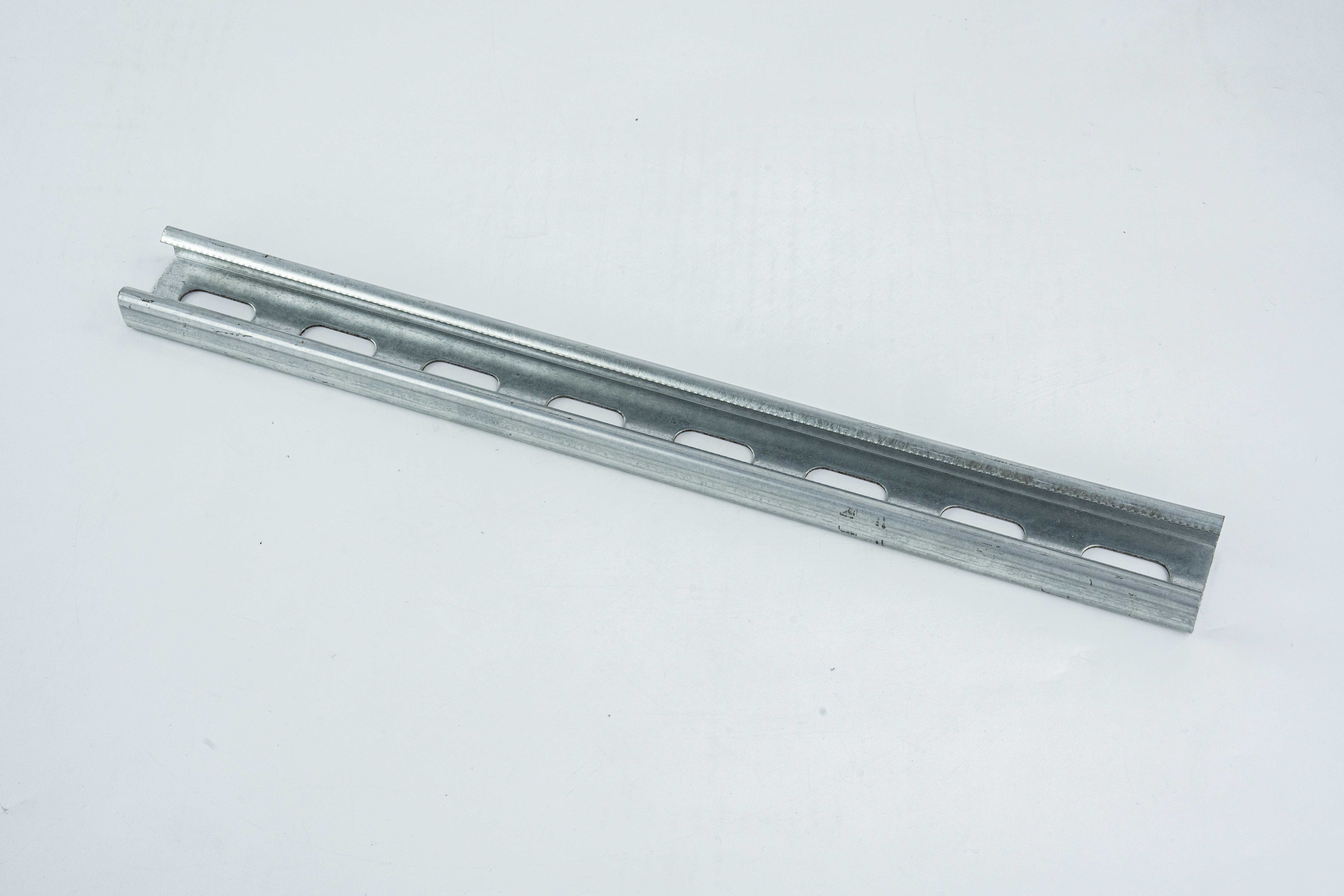 C type steel channel galvanized strut channel2
