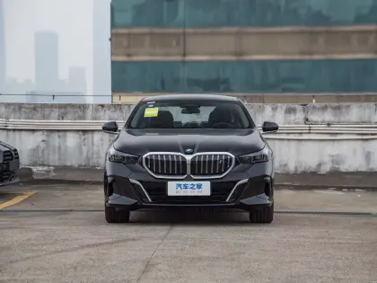 China BMW New Energy Vehicle: BMW i5 Electric Car 2024