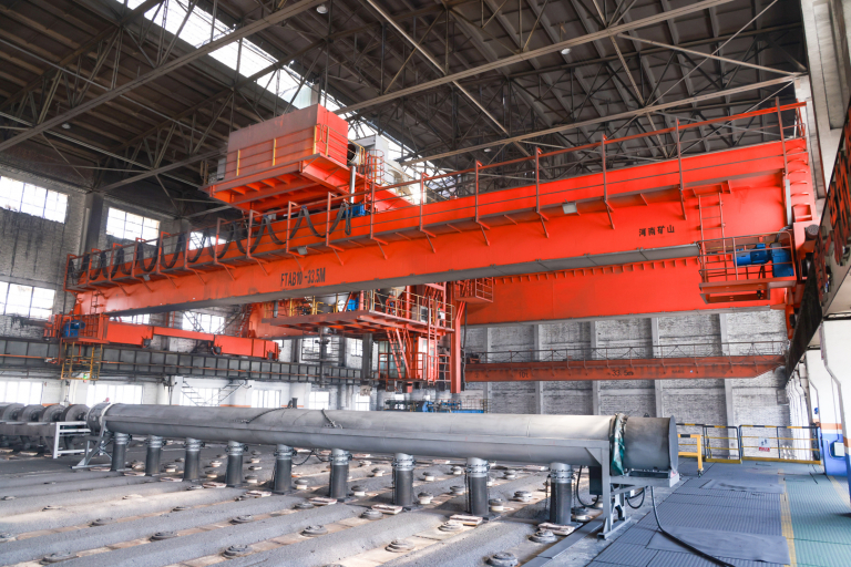 Multi-Functional Suction Crane - 768x512 (2)
