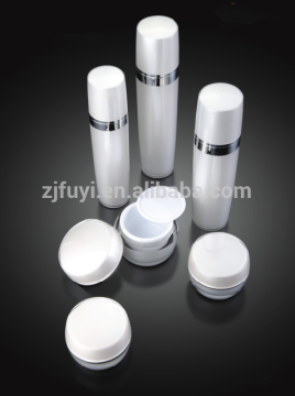 Wholesale Luxury Acrylic Cosmeitc Spray Bottles