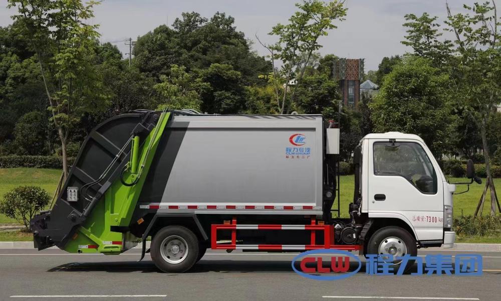 Isuzu 100p Garbage Compactor Truck 8 Jpg
