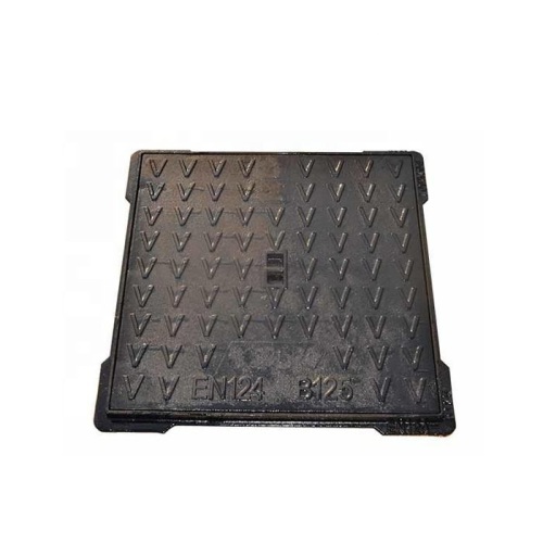 Production of square cast iron drainage manhole cover