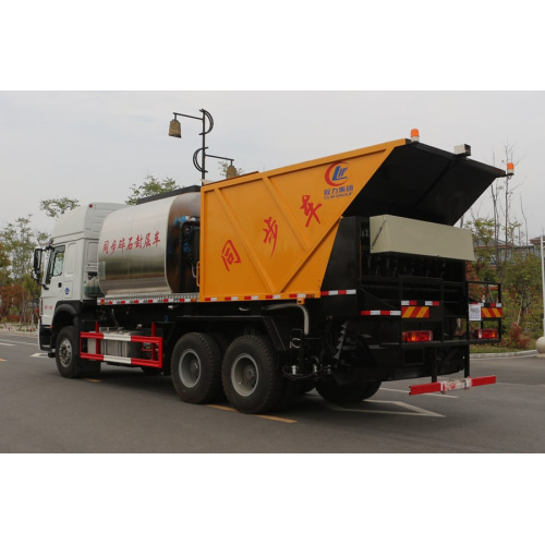 Brand New SINOHOWO 20CBM Chip Sealing Tank Truck